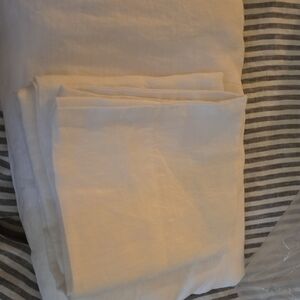 Quince Cream Bedding Sheets
